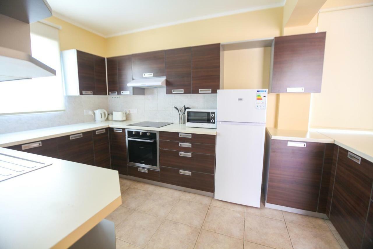 Apartament Carisa Livadia Gardens Zewnętrze zdjęcie